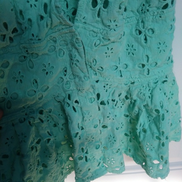 GUESS aqua eyelet peplin top S - Picture 7 of 8